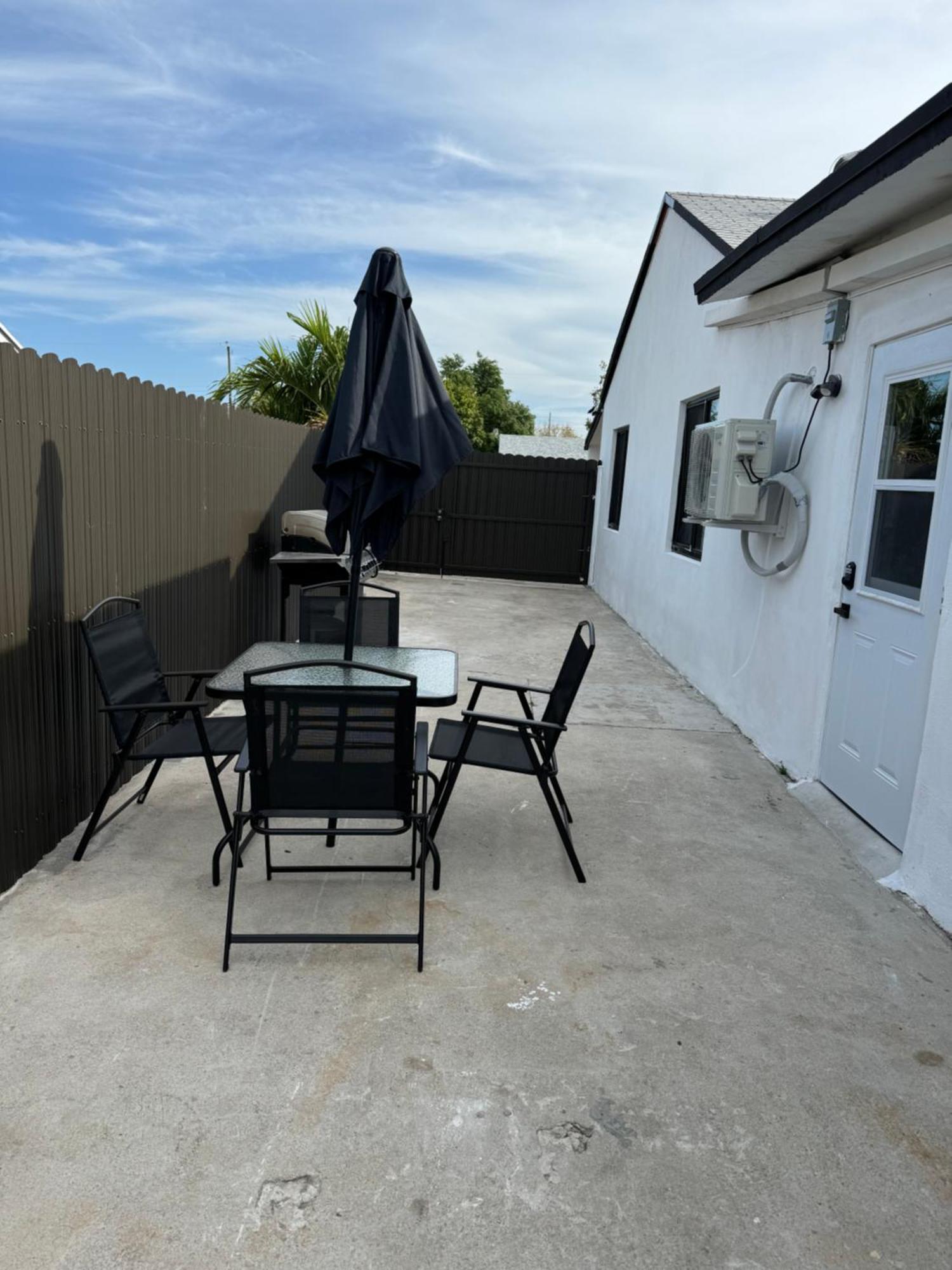 Miami Studio Near Airport/Beach エクステリア 写真