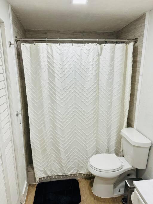 Miami Studio Near Airport/Beach エクステリア 写真
